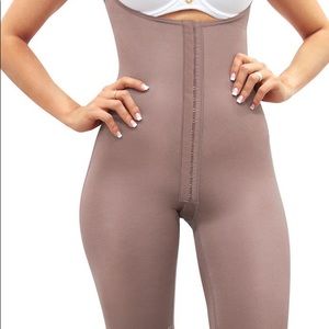 Curvees Post Op Faja L